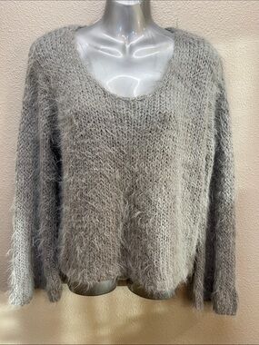 Gray fuzzy crop sweater size Large NWOT